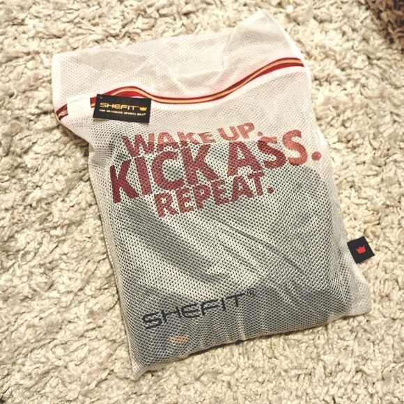 NWT SHEFIT 4Luxe Ultimate Sports Bra - Picture 8 of 9